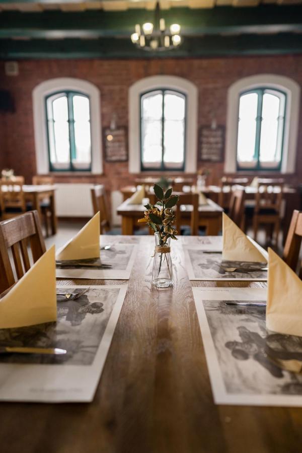 Na Kopecku Ad 1795 - Penzion S Restauraci A Wellness V Podkrkonosi Dvůr Králové nad Labem Exterior foto